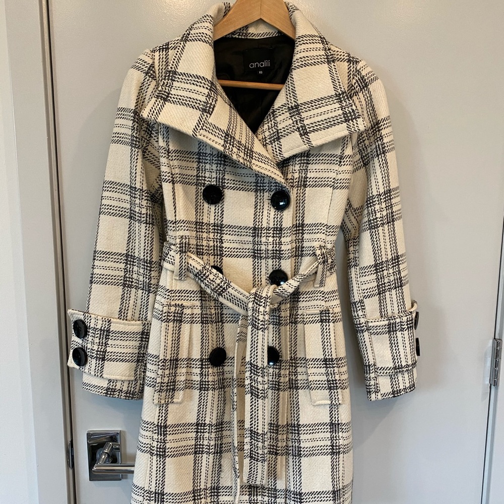 Analili Cream and Black Plaid Coat